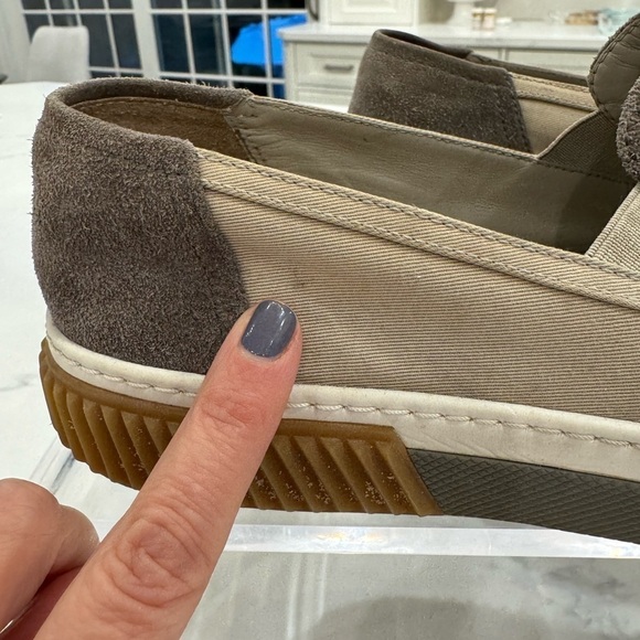 Prada Men’s suede grey & tan slip on sneakers size 8.5 - Picture 2 of 11